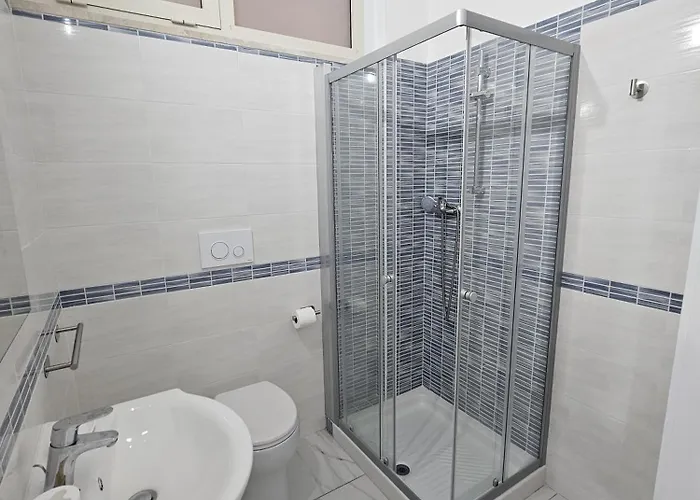 Lido ゲストハウス Rivabella