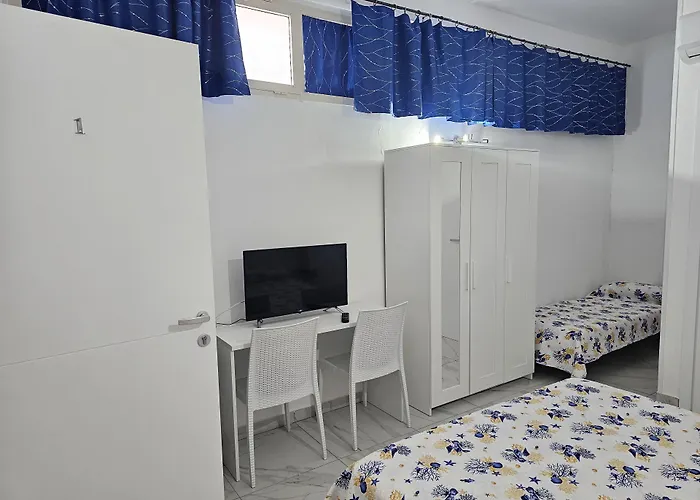 Lido ゲストハウス Rivabella